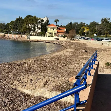 La Bluette - T2 - De Peguiere - St Raphael * Saint-Raphaël